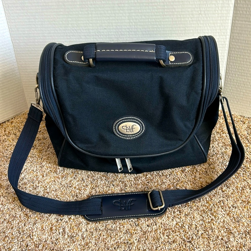 Diane Von Furstenberg overnight duffle bag, navy.